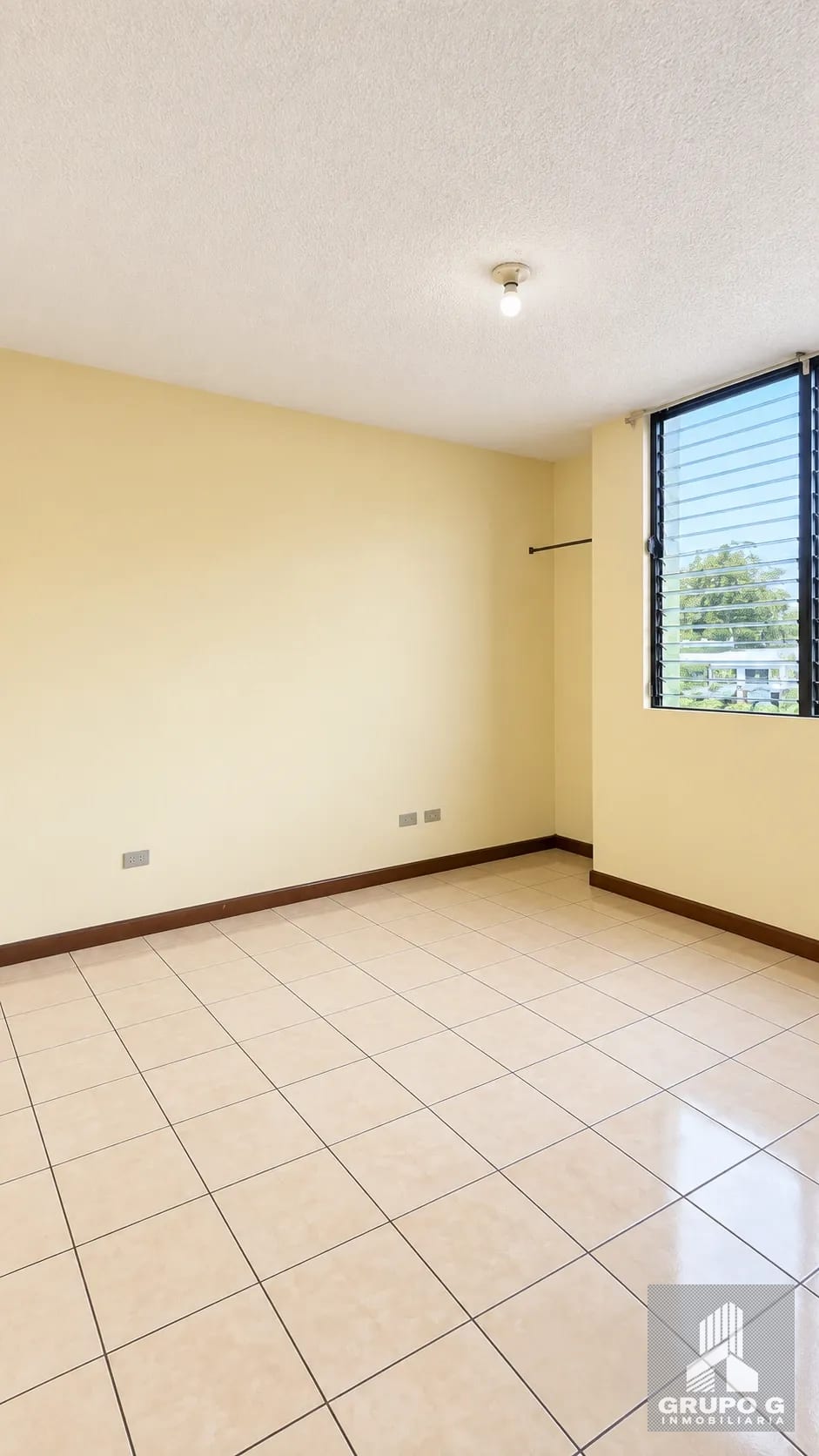 Apartamento en renta en Boulevard Acatán, Zona 16 — Apartamento en Alquiler en Zona 16, Guatemala, Ciudad — foto 6 de 10