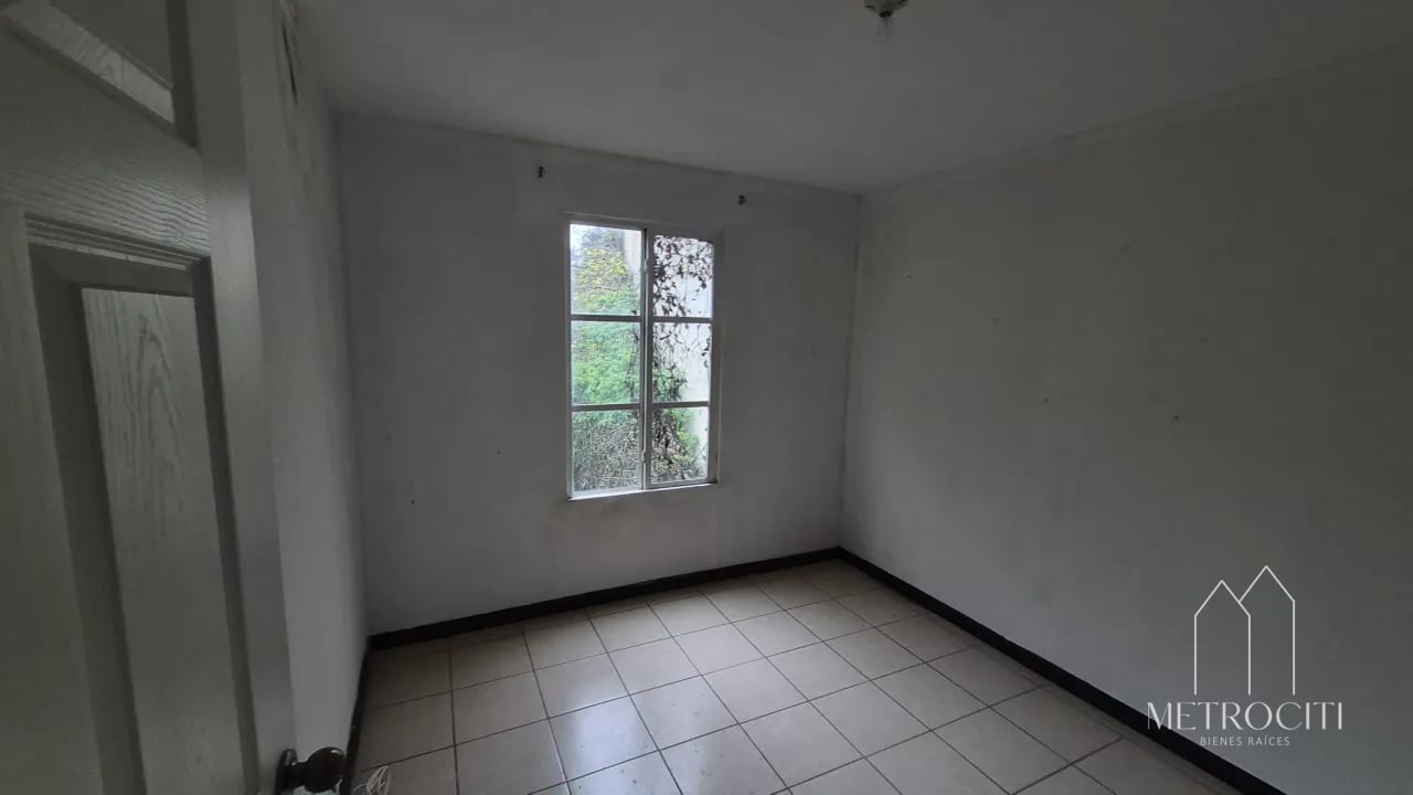 Se vende casa para remodelar en carretera a El Salvador — Casa en Venta en Carretera a El Salvador, Guatemala, Ciudad — foto 3 de 7