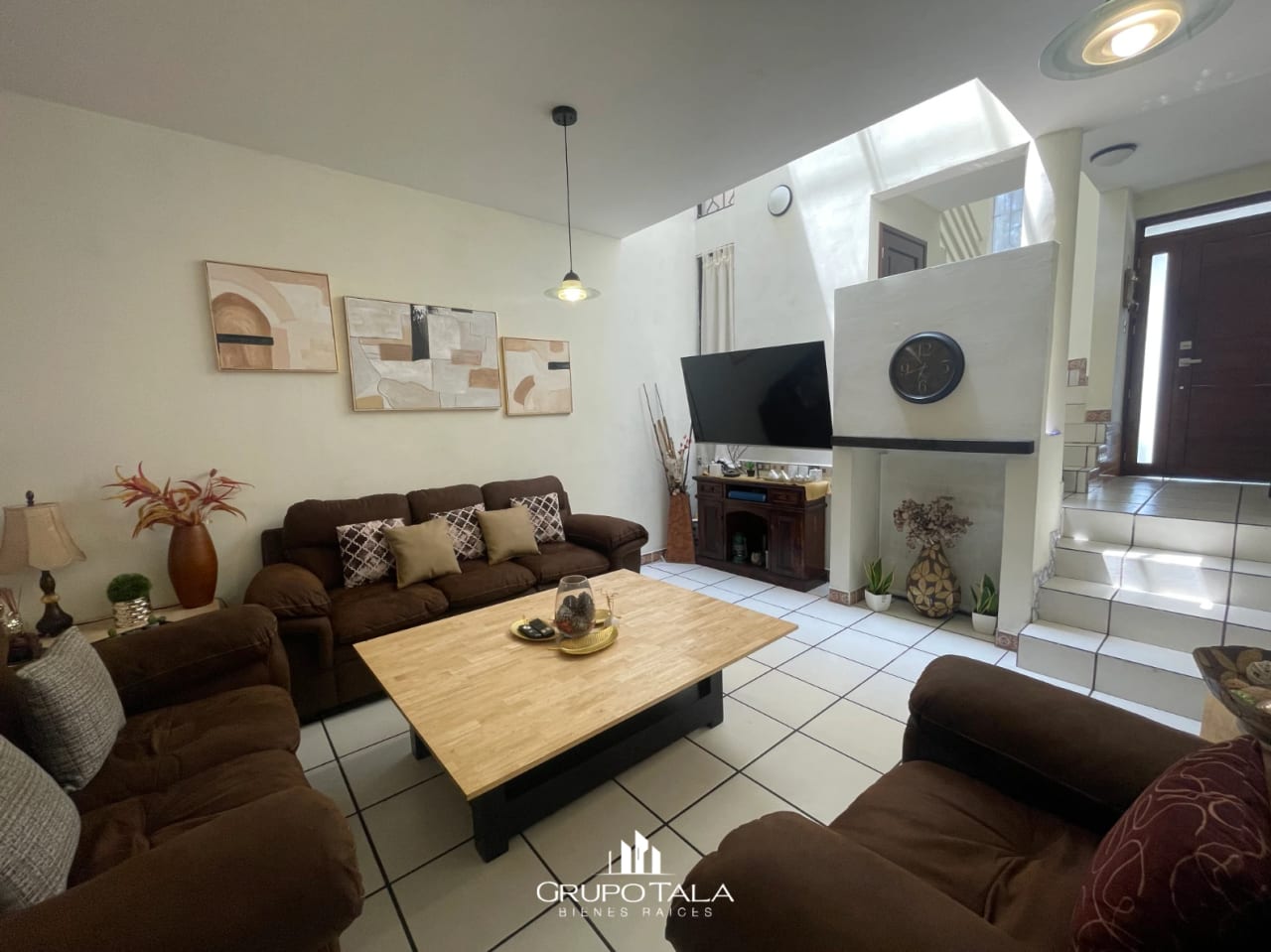 Bella Casa Amplia en Venta, zona 16 — Casa en Venta en Zona 16, Guatemala, Ciudad — foto 2 de 9
