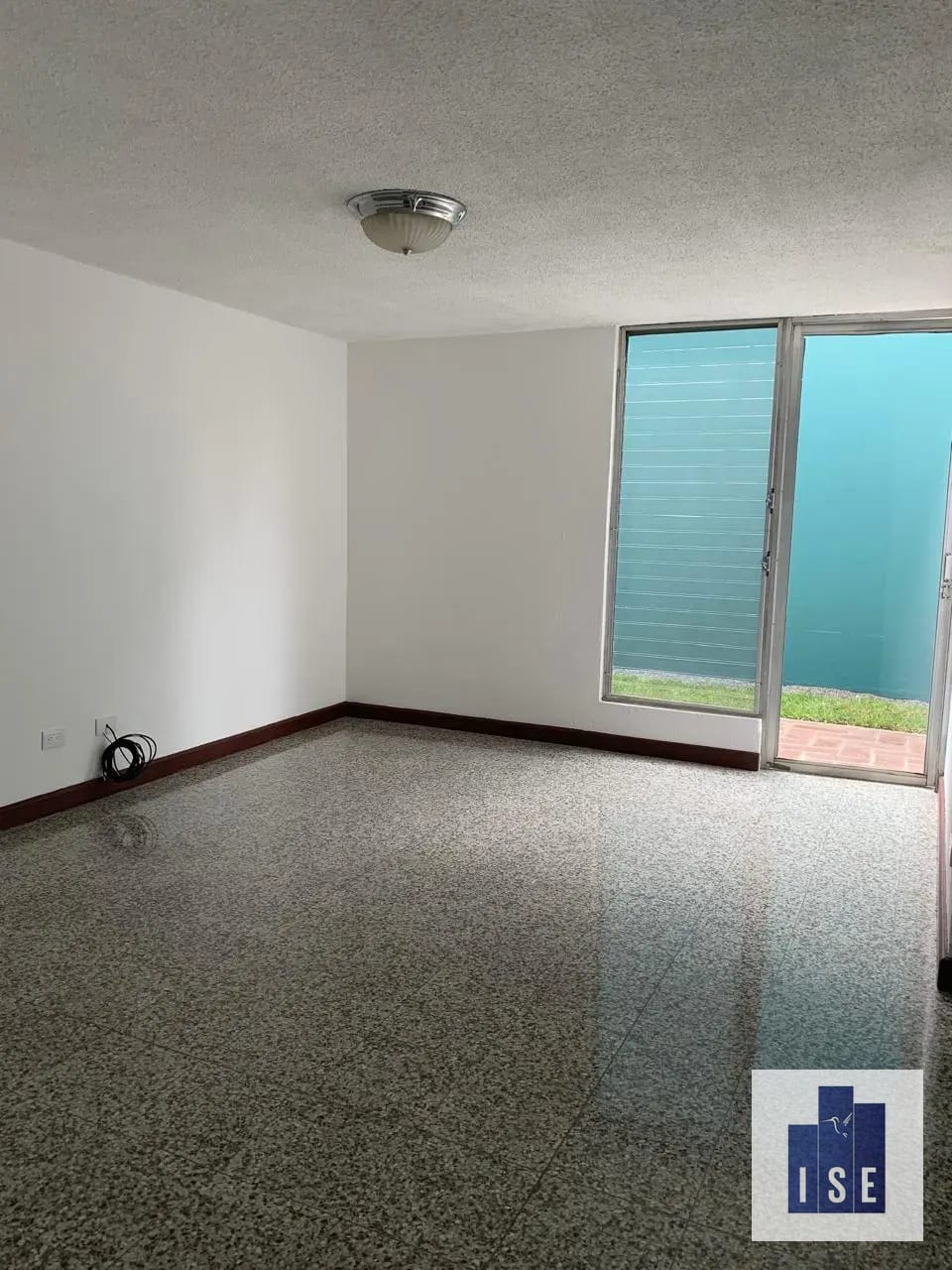 Casa en Alquiler Z.10 dentro de condominio — Casa en Alquiler en Zona 10, Guatemala, Ciudad — foto 9 de 10