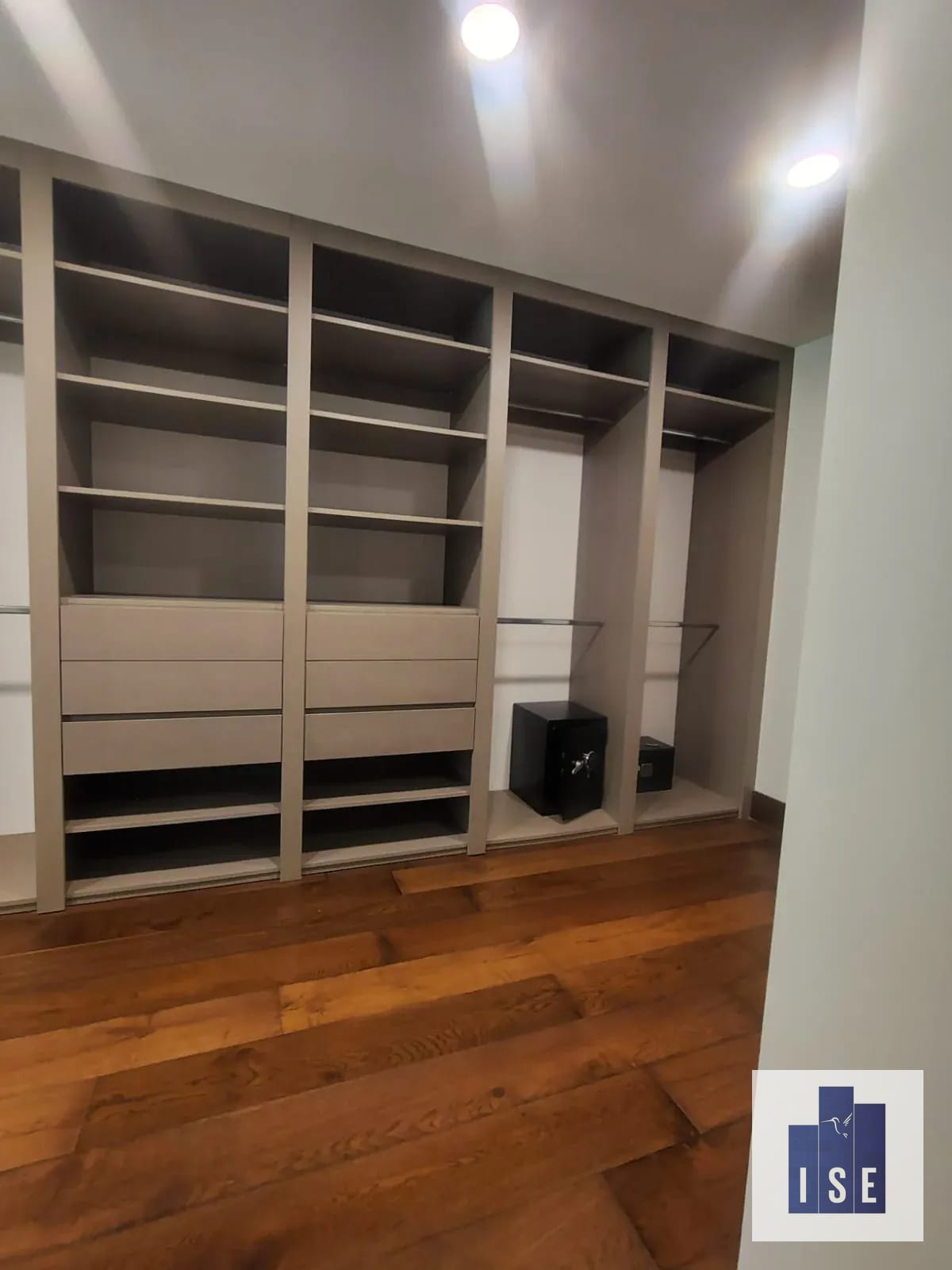 Apartamento en Alquiler Ápice I Z.15 — Apartamento en Alquiler en Ápice, Zona 15, Guatemala, Ciudad — foto 4 de 14