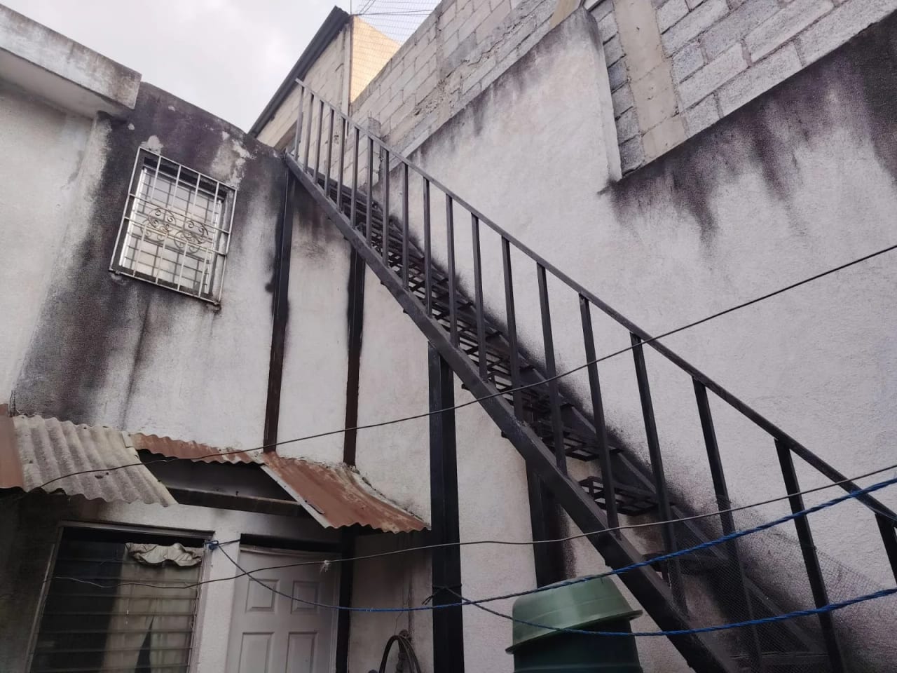 VENDO CASA EN COLONIA SAN JOSÉ EL PLACER VILLA NUEVA ZONA 2 — Casa en Venta en Villa Nueva, Guatemala, Ciudad — foto 5 de 11