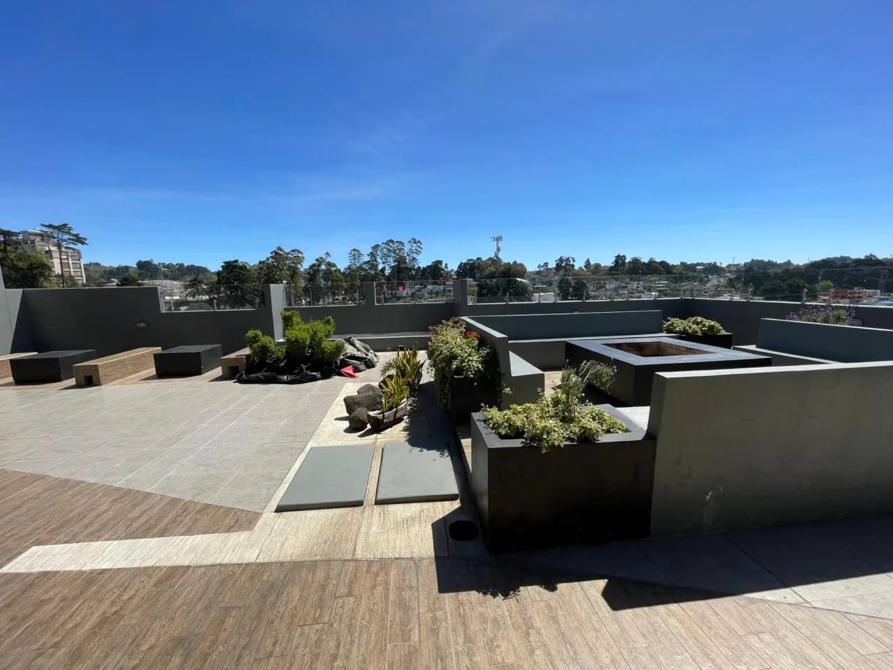 VENDO APARTAMENTO EN EDIFICIO DESTINY KM. 14.5 CAES — Apartamento en Venta en Carretera a El Salvador, Guatemala, Ciudad — foto 11 de 17