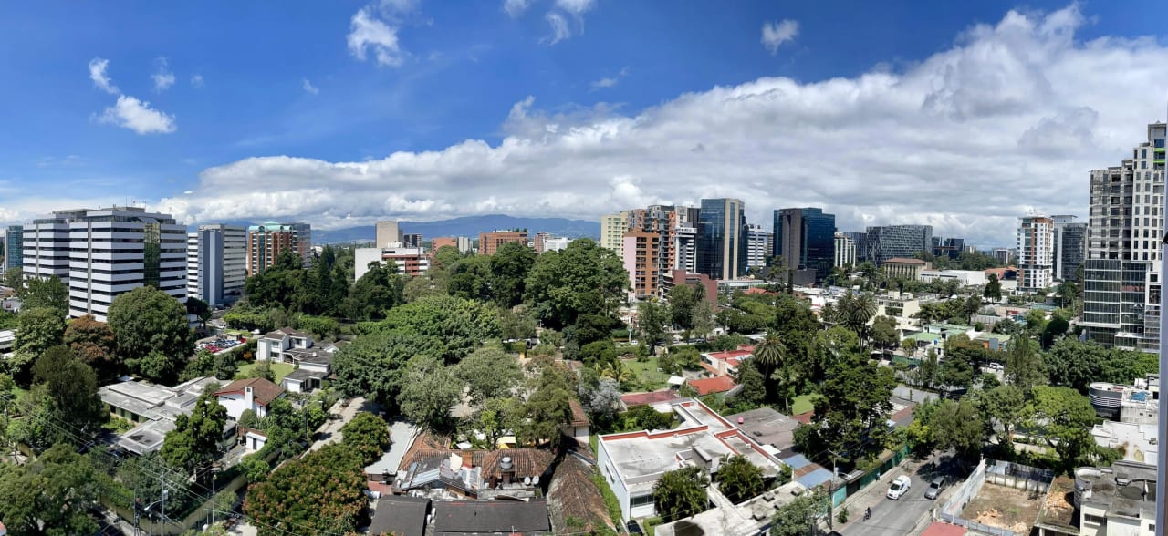 RENTO APARTAMENTO AMUEBLADO EN CASA CLARA ZONA 10 — Apartamento en Alquiler en Zona 10, Guatemala, Ciudad — foto 13 de 14