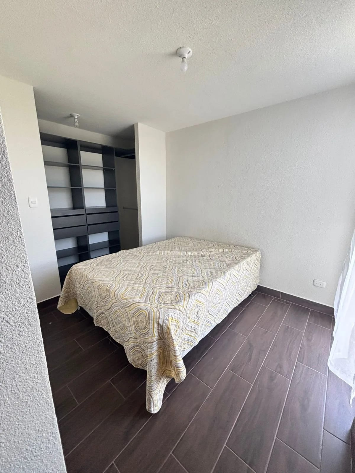 RENTO APARTAMENTO EN AMI ZONA 10 DE MIXCO — Apartamento en Alquiler en Zona 4 Mixco, Guatemala, Ciudad — foto 8 de 10