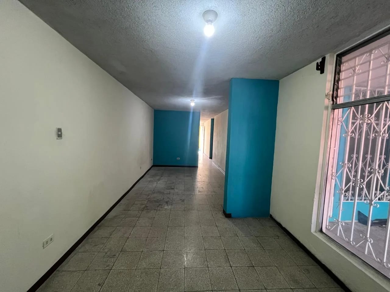 VENDO CASA EN COLONIA SAN JOSÉ EL PLACER VILLA NUEVA ZONA 2 — Apartamento en Venta en Villa Nueva, Guatemala, Ciudad — foto 2 de 17