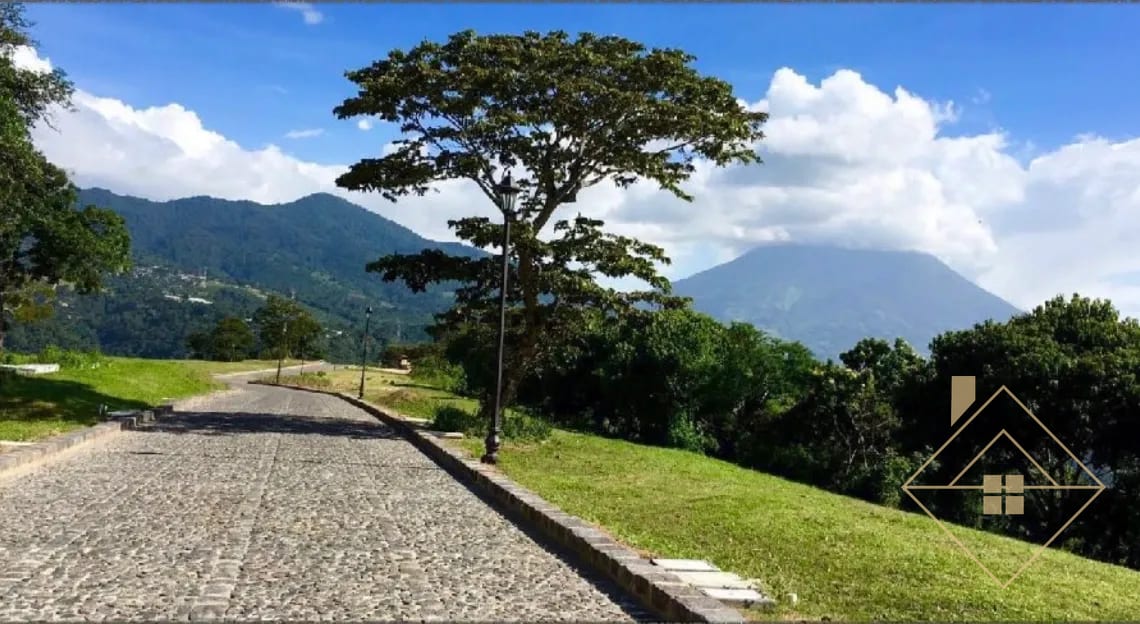 Lindo terreno en venta en Antigua Guatemala — Terreno en Venta en San Mateo, Antigua, Sacatepéquez — foto 6 de 7