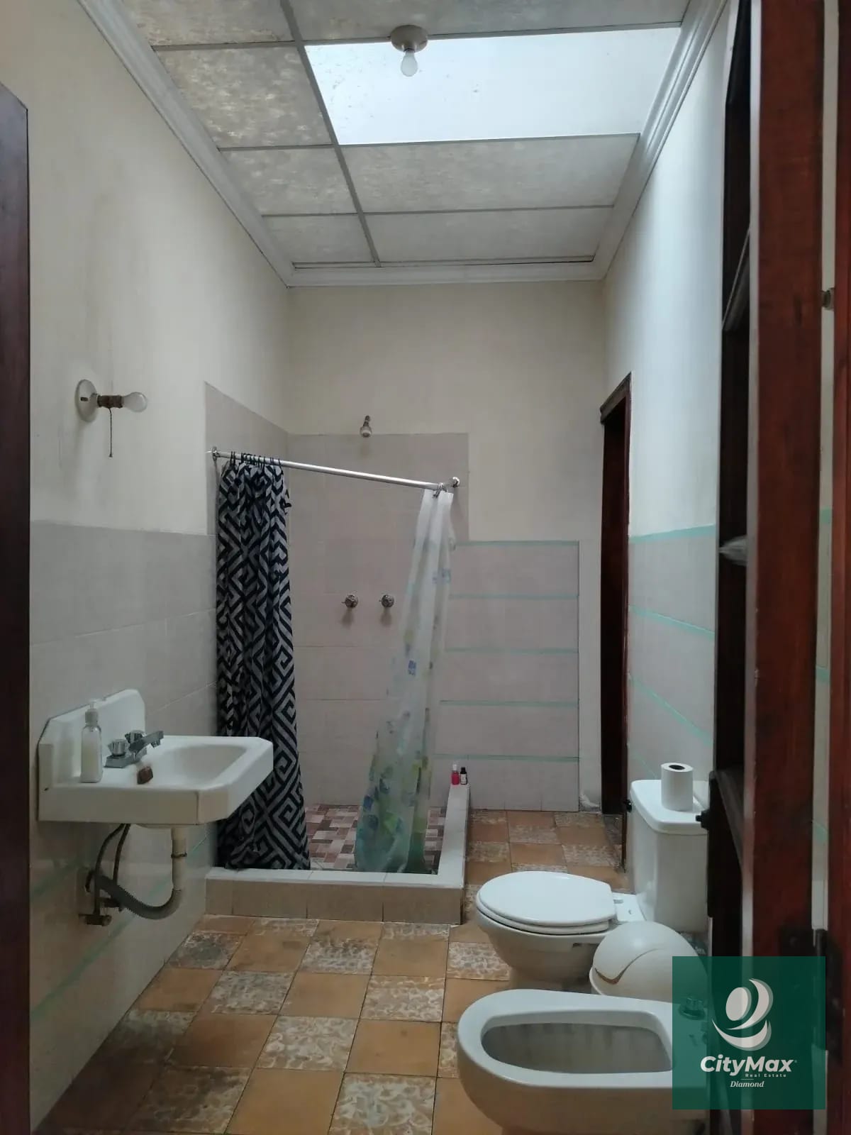 Casa en renta en zona 1 para uso de oficinas — Casa en Alquiler en Zona 1, Guatemala, Ciudad — foto 11 de 11