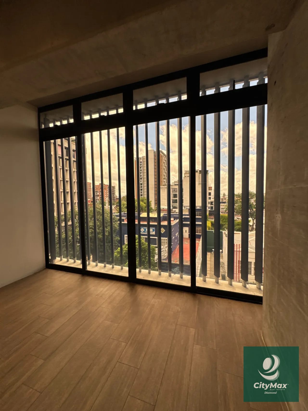 Oficina en venta en zona 4 ciudad Guatemala — Oficina en Venta en Granat, Zona 4, Guatemala, Ciudad — foto 4 de 10