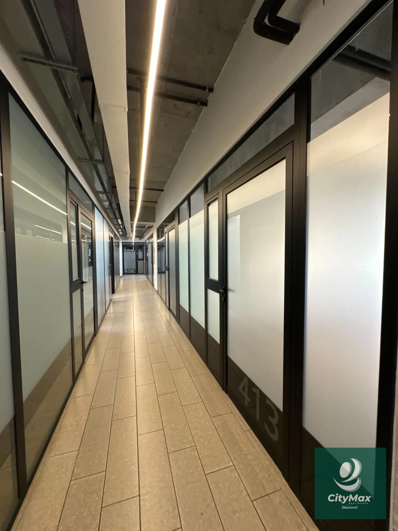 Oficina en venta en zona 4 ciudad Guatemala — Oficina en Venta en Granat, Zona 4, Guatemala, Ciudad — foto 5 de 10