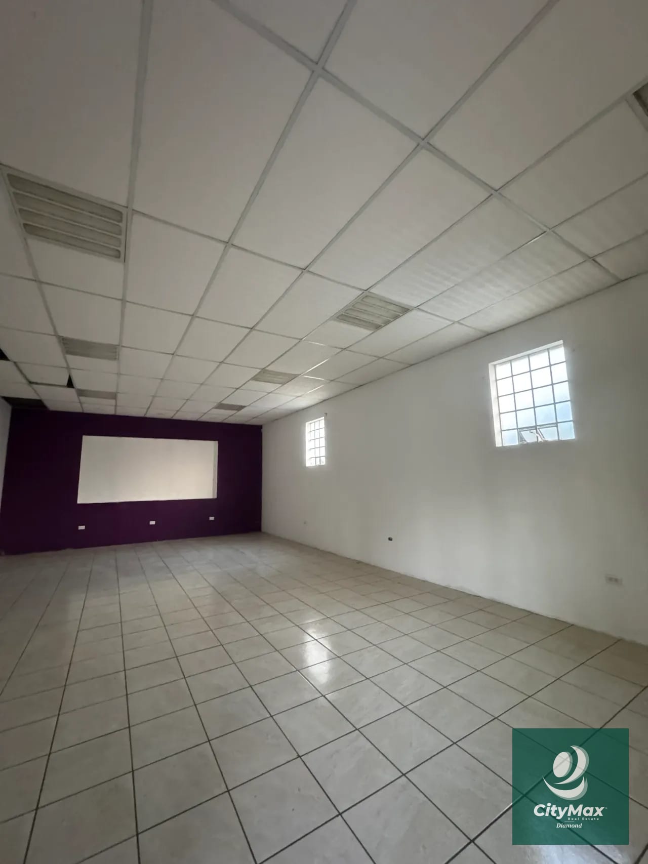 Casa en renta para oficinas zona 9 — Casa en Alquiler en Zona 9, Guatemala, Ciudad — foto 7 de 15