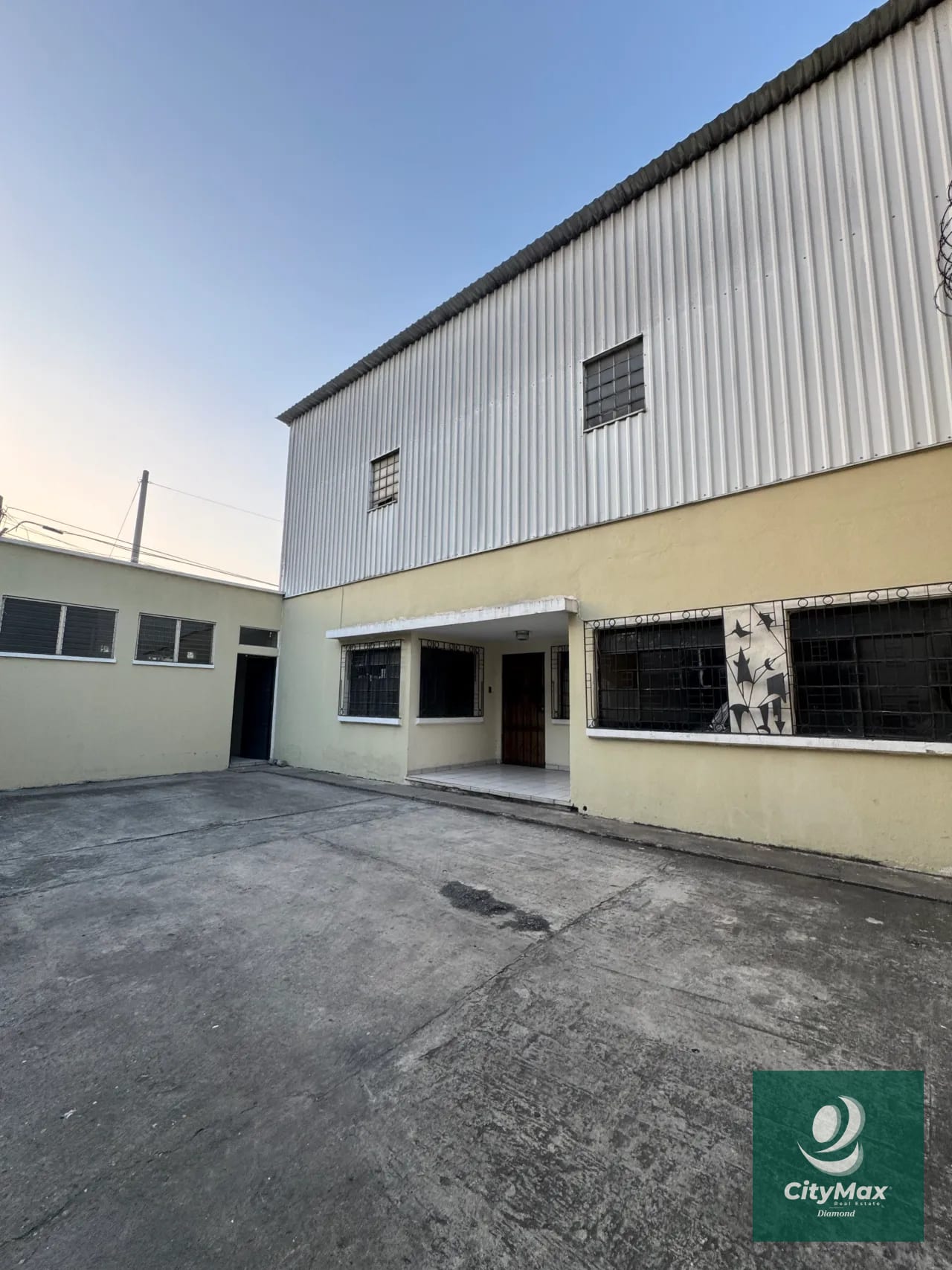 Casa en renta para oficinas zona 9 — Casa en Alquiler en Zona 9, Guatemala, Ciudad — foto 9 de 15