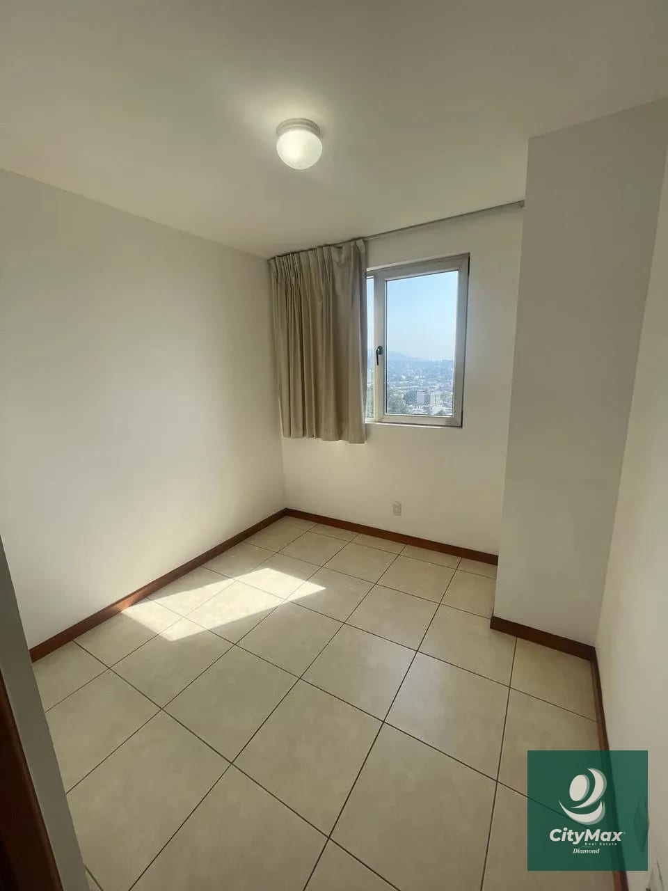 Apartamento AMPLIO en renta en zona 15 — Apartamento en Venta en Botticelli II, Zona 15, Guatemala, Ciudad — foto 9 de 17