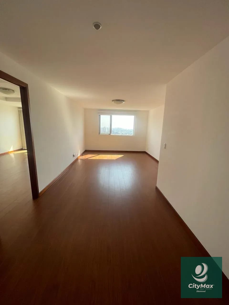 Apartamento AMPLIO en renta en zona 15 — Apartamento en Venta en Botticelli II, Zona 15, Guatemala, Ciudad — foto 4 de 17