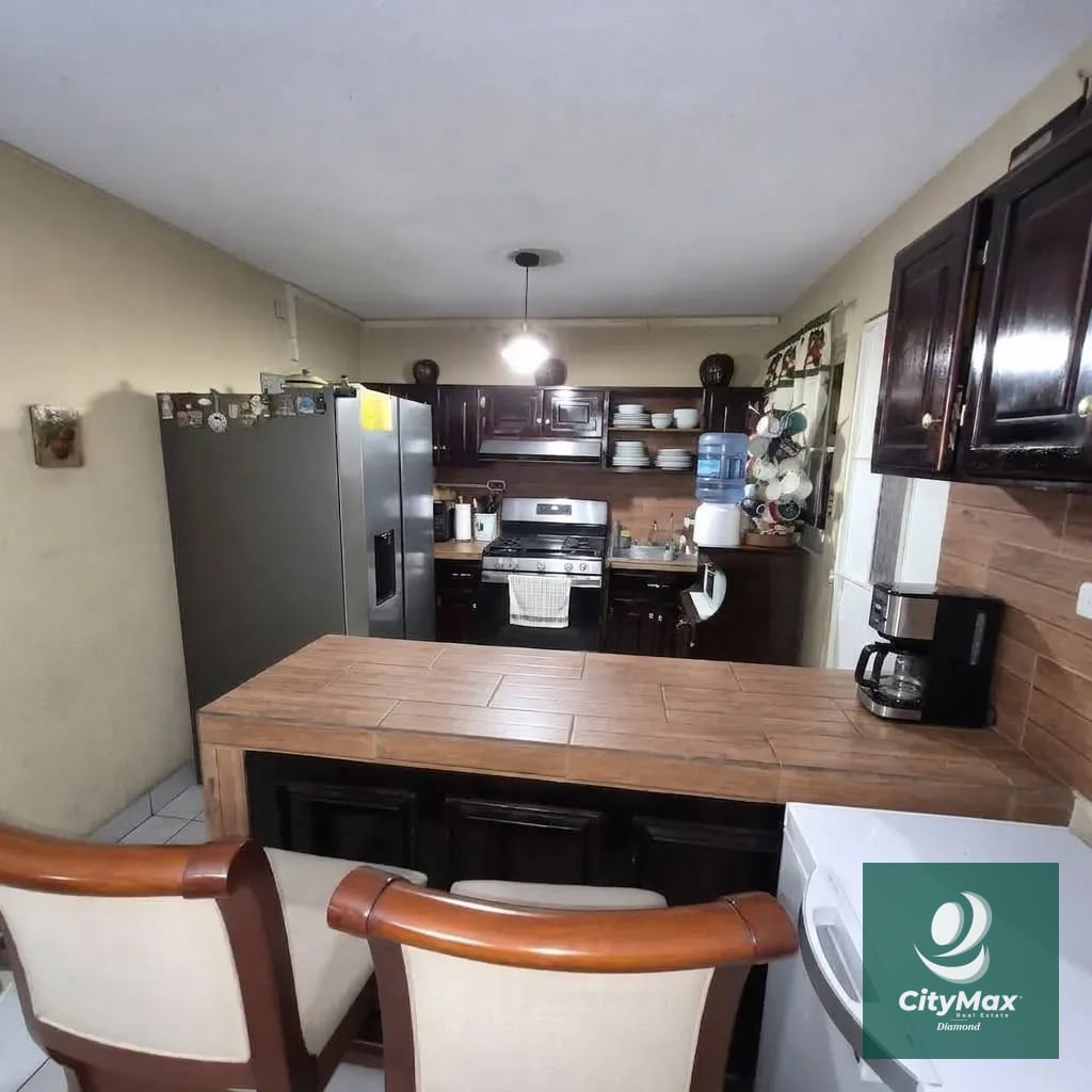 Casa en venta en Residencial Eureka zona 21 — Casa en Venta en Zona 21, Guatemala, Ciudad — foto 6 de 17