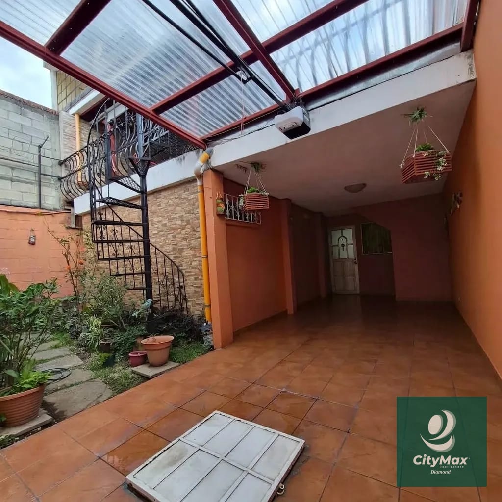 Casa en venta en Residencial Eureka zona 21 — Casa en Venta en Zona 21, Guatemala, Ciudad — foto 1 de 17