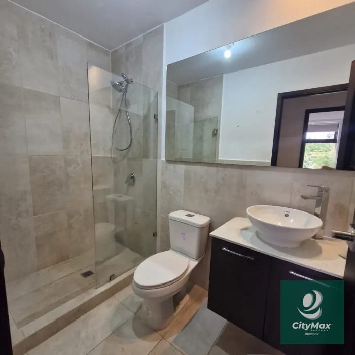 Apartamento en renta en zona 16 Kanajuyu Renta — Apartamento en Alquiler en Kanajuyú, Zona 16, Guatemala, Ciudad — foto 9 de 14