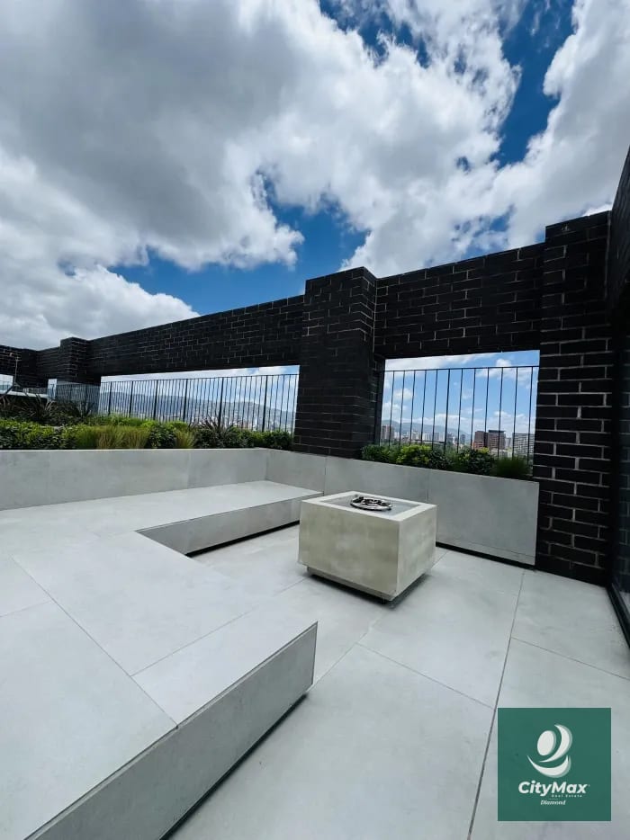 Apartamento amueblado en renta zona 10 — Apartamento en Alquiler en Zona 10, Guatemala, Ciudad — foto 4 de 11
