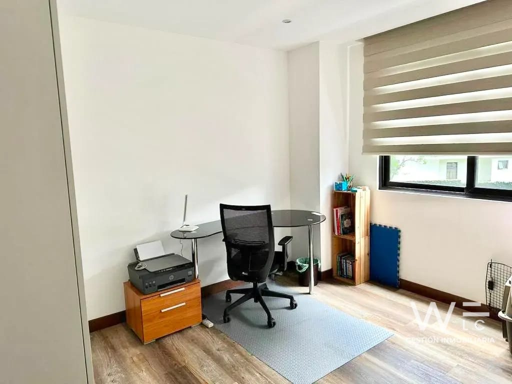 Lindo Apartamento en Renta Zona 10 — Apartamento en Alquiler en Zona 10, Guatemala, Ciudad — foto 8 de 13