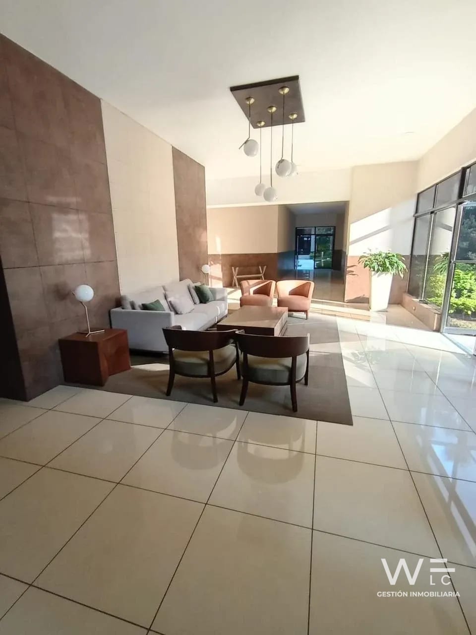Apartamento Amueblado en Renta Zona 14 — Apartamento en Alquiler en Zona 14, Guatemala, Ciudad — foto 16 de 17
