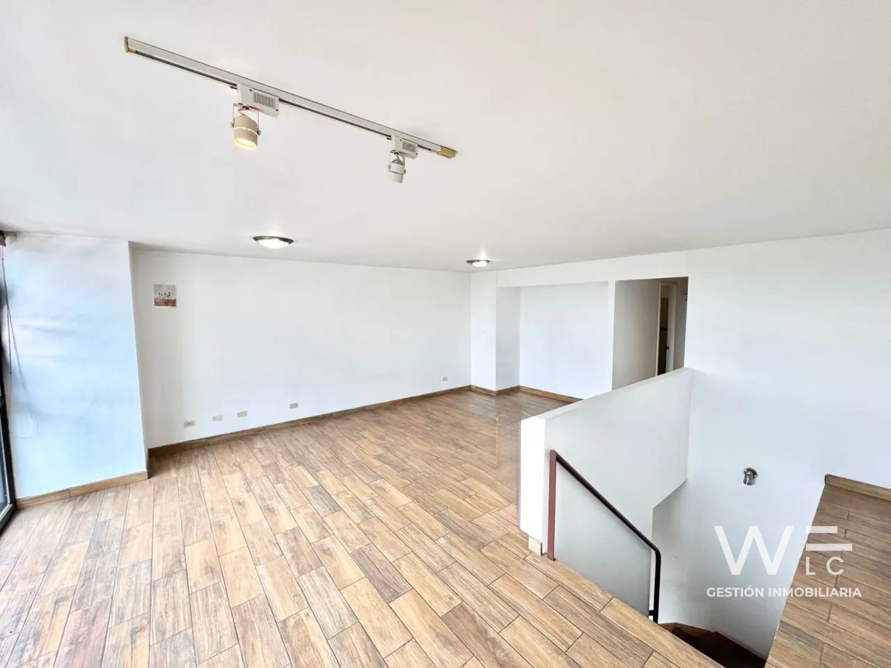 Apartamento Tipo Loft en Renta Zona 14 — Apartamento en Alquiler en Zona 14, Guatemala, Ciudad — foto 7 de 9