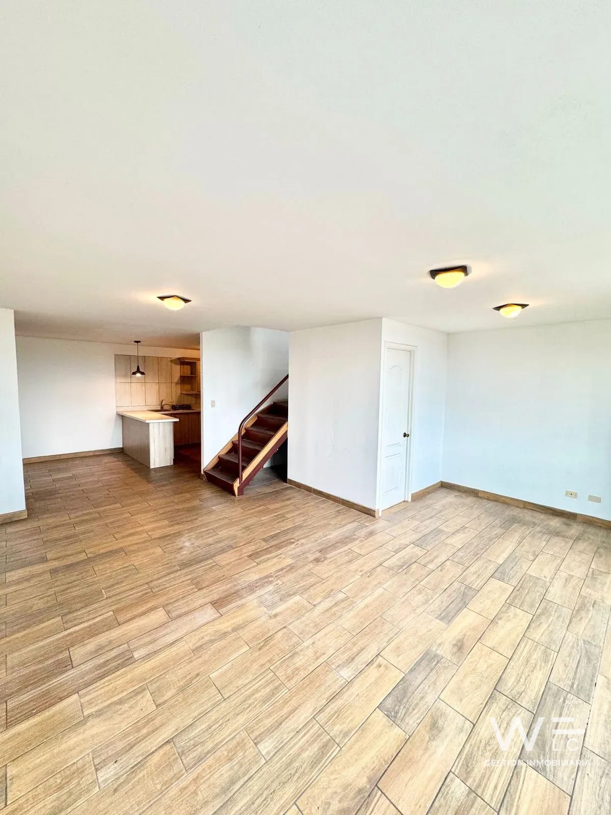 Apartamento Tipo Loft en Renta Zona 14 — Apartamento en Alquiler en Zona 14, Guatemala, Ciudad — foto 4 de 9