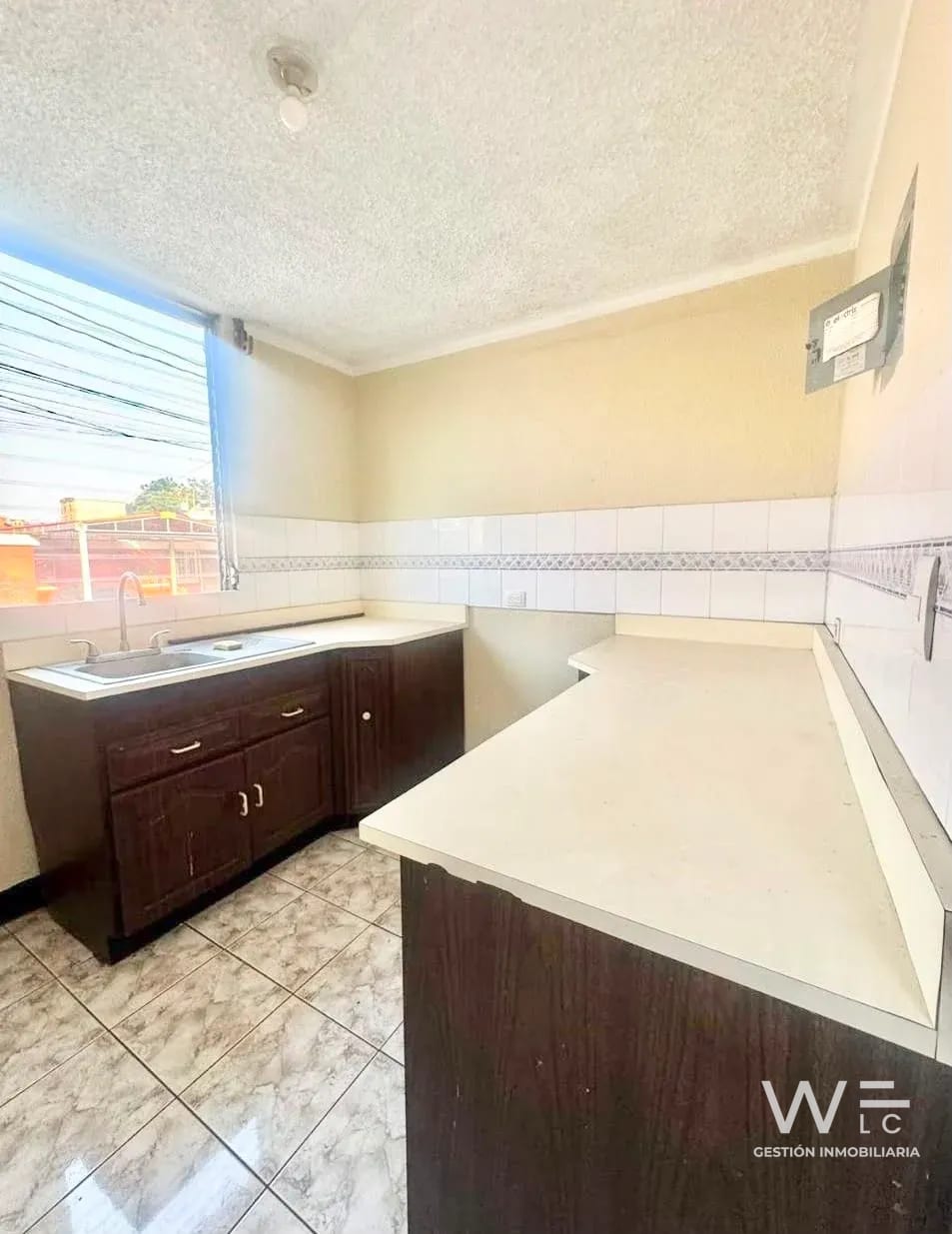 Vendo Casa de un Nivel en San Cristobal — Casa en Venta en Zona 8 Mixco, Guatemala, Ciudad — foto 4 de 8