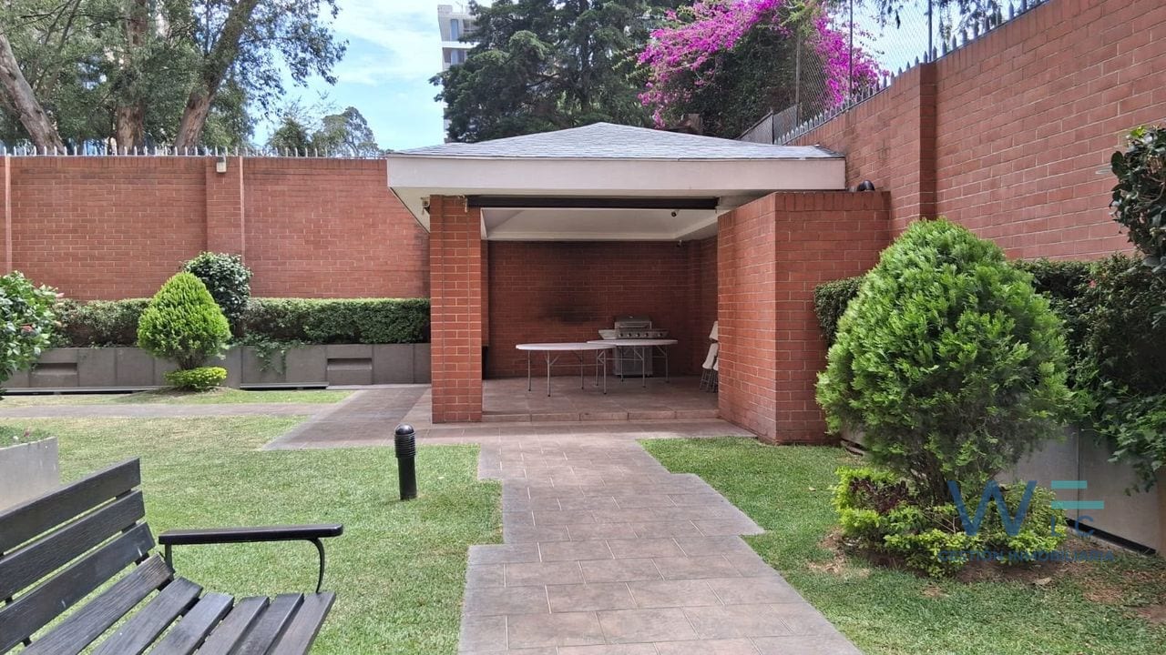Vendo Apartamento Amueblado y Equipado Zona 10 — Apartamento en Venta en Santa María, Zona 10, Guatemala, Ciudad — foto 16 de 17