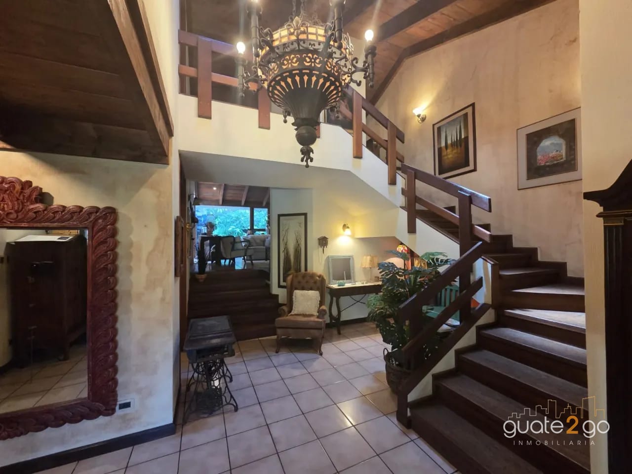 Casa en venta en Residenciales La Cruz Santa Catarina Pinula — Casa en Venta en Santa Catarina Pinula, Guatemala, Ciudad — foto 1 de 16