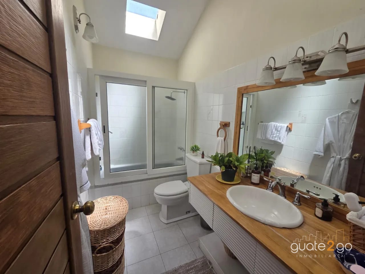 Casa en venta en Residenciales La Cruz Santa Catarina Pinula — Casa en Venta en Santa Catarina Pinula, Guatemala, Ciudad — foto 7 de 16