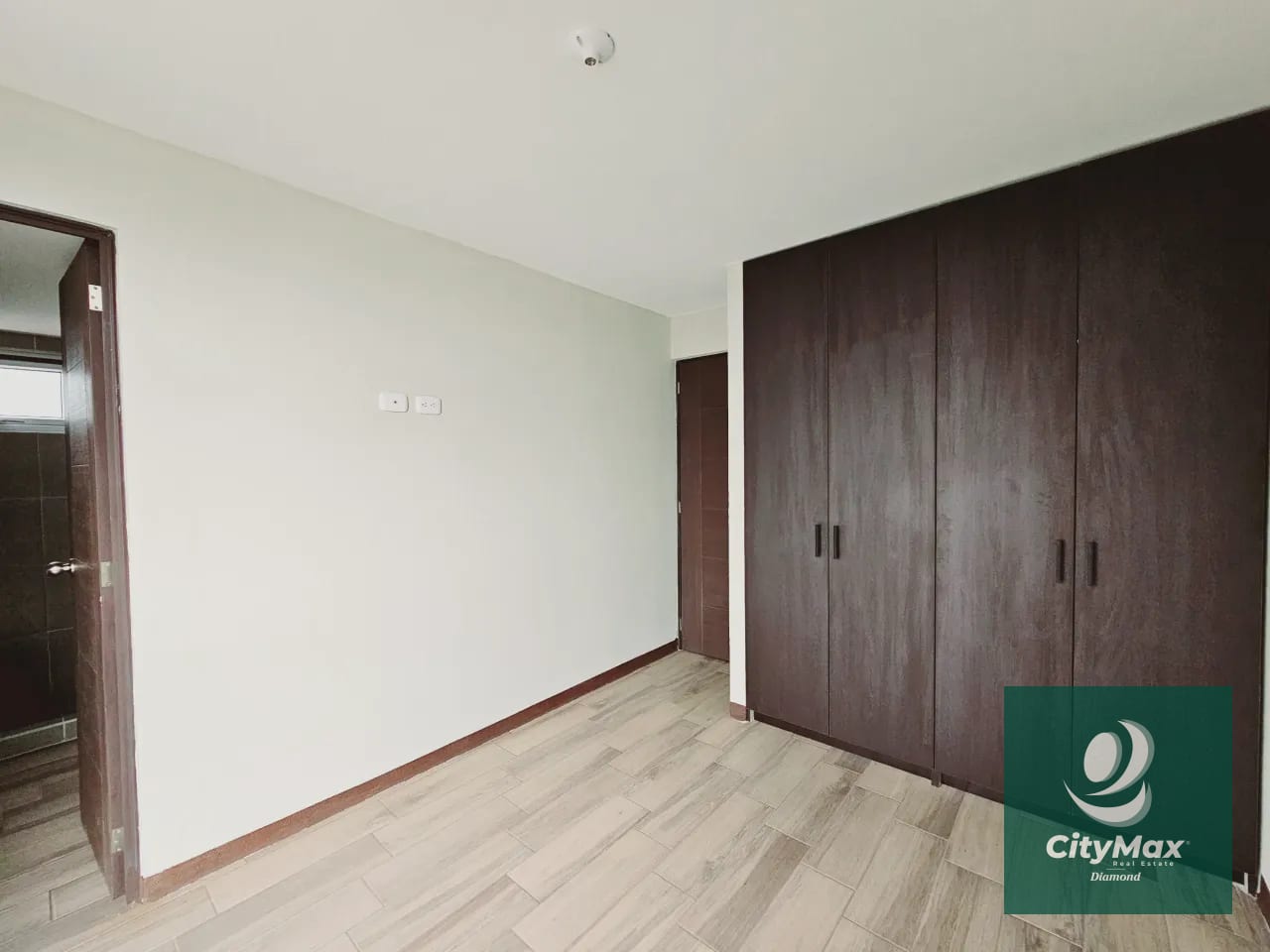 Apartamento en Venta y Renta en San Nicolás del Bosque Zona 4 de Mixco — Apartamento en Venta en Bosques de San Nicolás, Zona 4 Mixco, Guatemala, Ciudad — foto 14 de 17