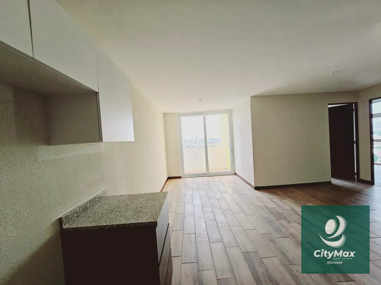 Apartamento en Venta y Renta en San Nicolás del Bosque Zona 4 de Mixco — Apartamento en Venta en Bosques de San Nicolás, Zona 4 Mixco, Guatemala, Ciudad — foto 13 de 17