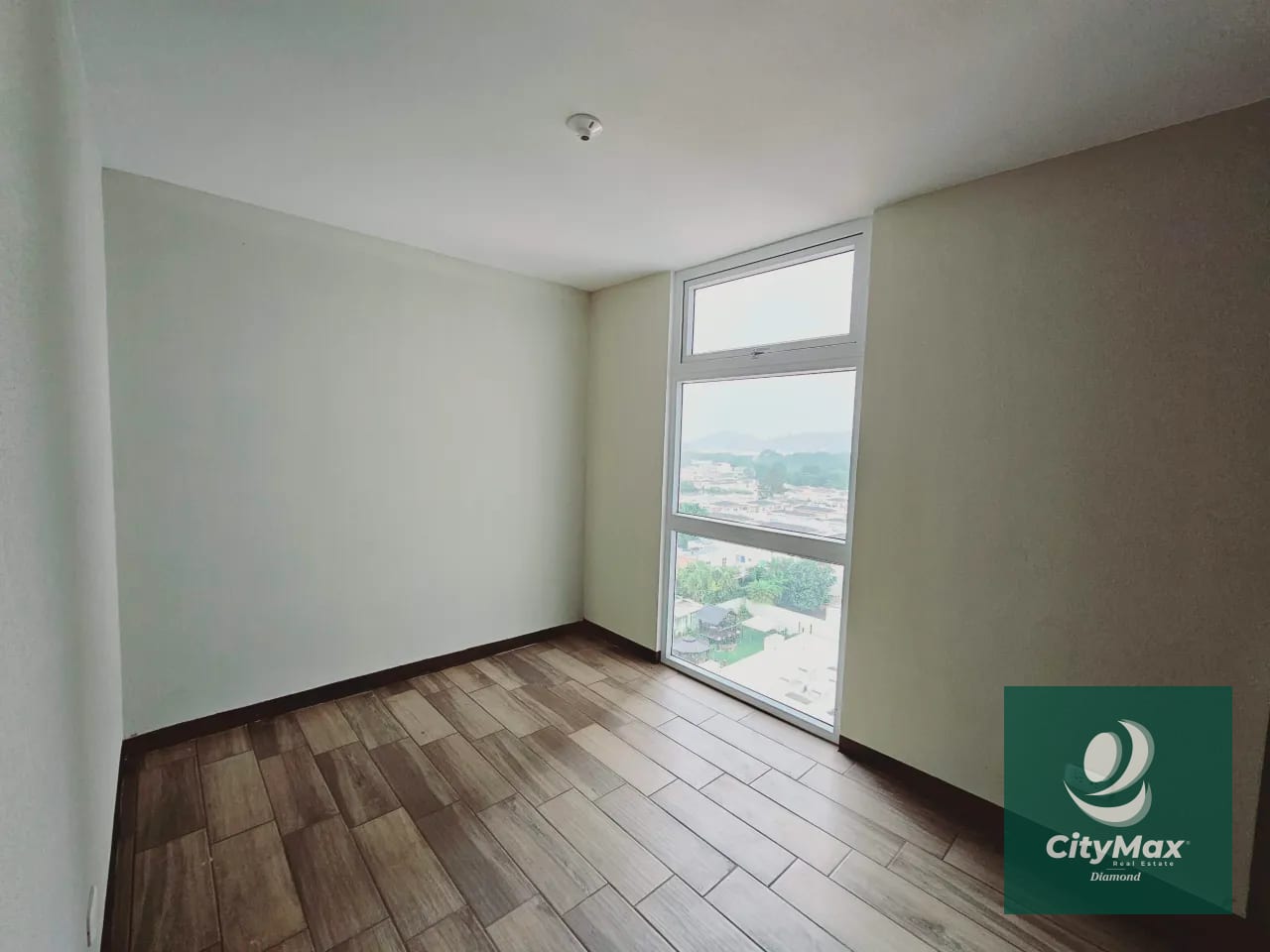 Apartamento en Venta y Renta en San Nicolás del Bosque Zona 4 de Mixco — Apartamento en Venta en Bosques de San Nicolás, Zona 4 Mixco, Guatemala, Ciudad — foto 3 de 17