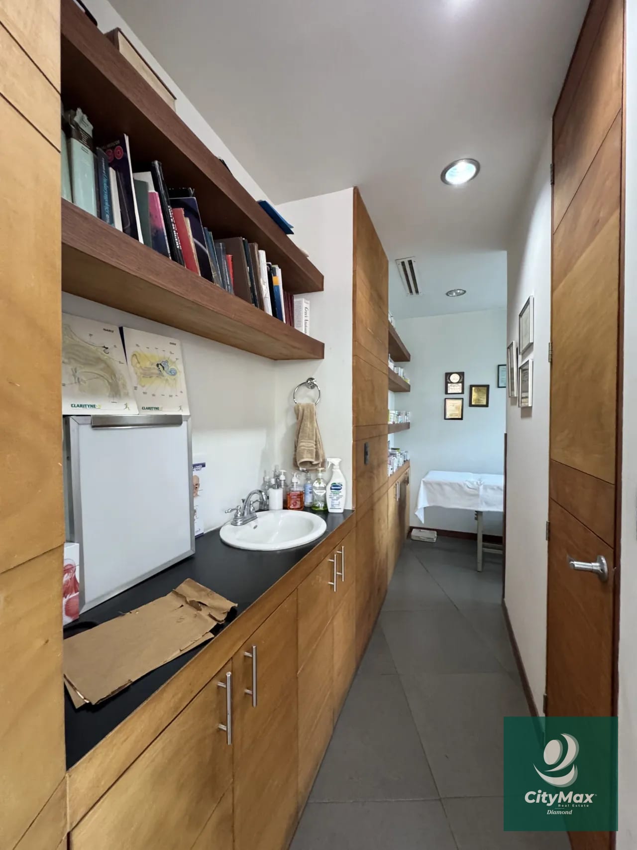Oficina en Venta y Renta en Edificio Avante Zona 15 Ciudad de Guatemala — Oficina en Alquiler en Avante, Zona 15, Guatemala, Ciudad — foto 5 de 14