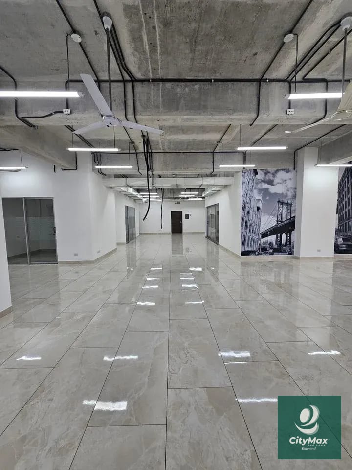 Oficina en Renta en Spazio Zona 15 Ciudad de Guatemala — Oficina en Alquiler en Spazio, Zona 15, Guatemala, Ciudad — foto 3 de 11