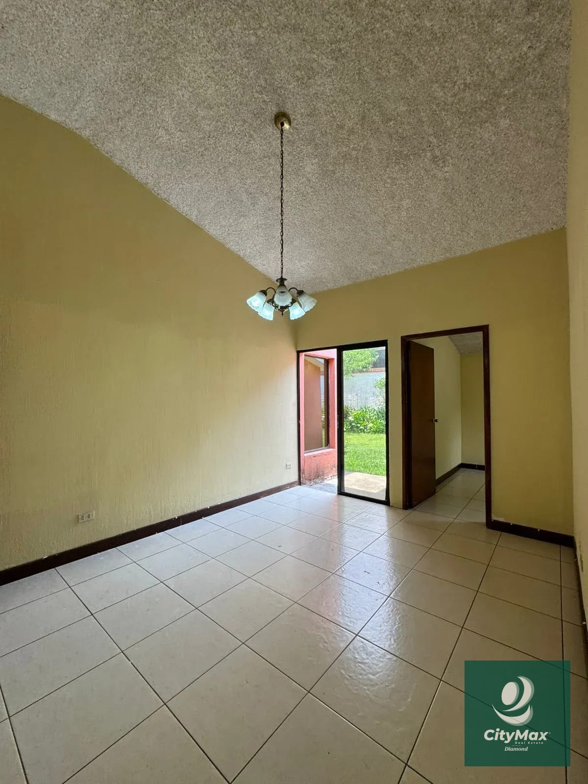 Casa dentro de Condominio en Renta en Km 15 Carretera a El Salvador — Casa en Alquiler en km 11-15, Carretera a El Salvador, Guatemala, Ciudad — foto 10 de 17