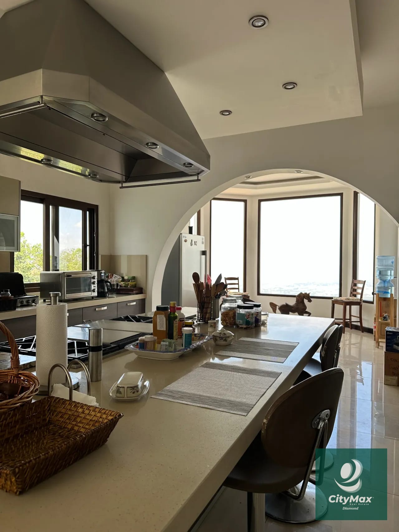 Casa Luxury en Venta en Altos de Monte Bello Km 9.5 CAES — Casa en Venta en Santa Catarina Pinula, Guatemala, Ciudad — foto 5 de 17