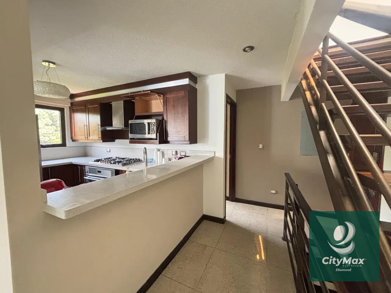 Casa en Venta y Renta km 18.5 Los Encinos Carretera Salvador — Casa en Alquiler en km 16-20, Carretera a El Salvador, Guatemala, Ciudad — foto 10 de 17
