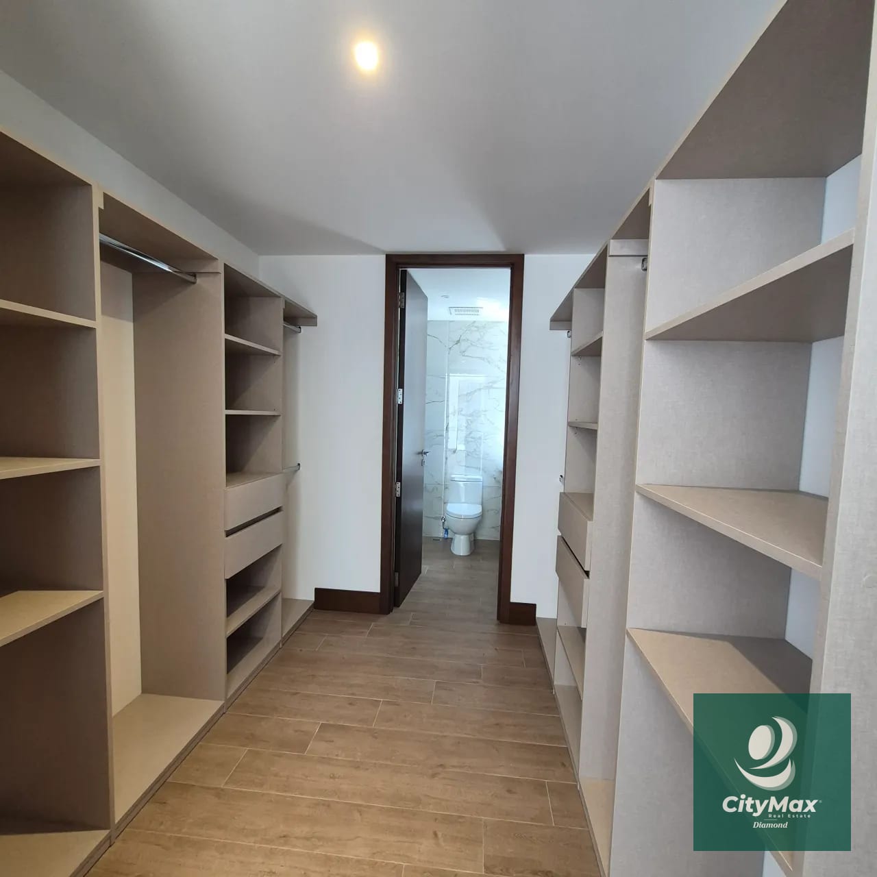 Apartamento en Renta en Gaura Zona 15 Ciudad de Guatemala — Apartamento en Alquiler en Vista Hermosa I, Zona 15, Guatemala, Ciudad — foto 6 de 17