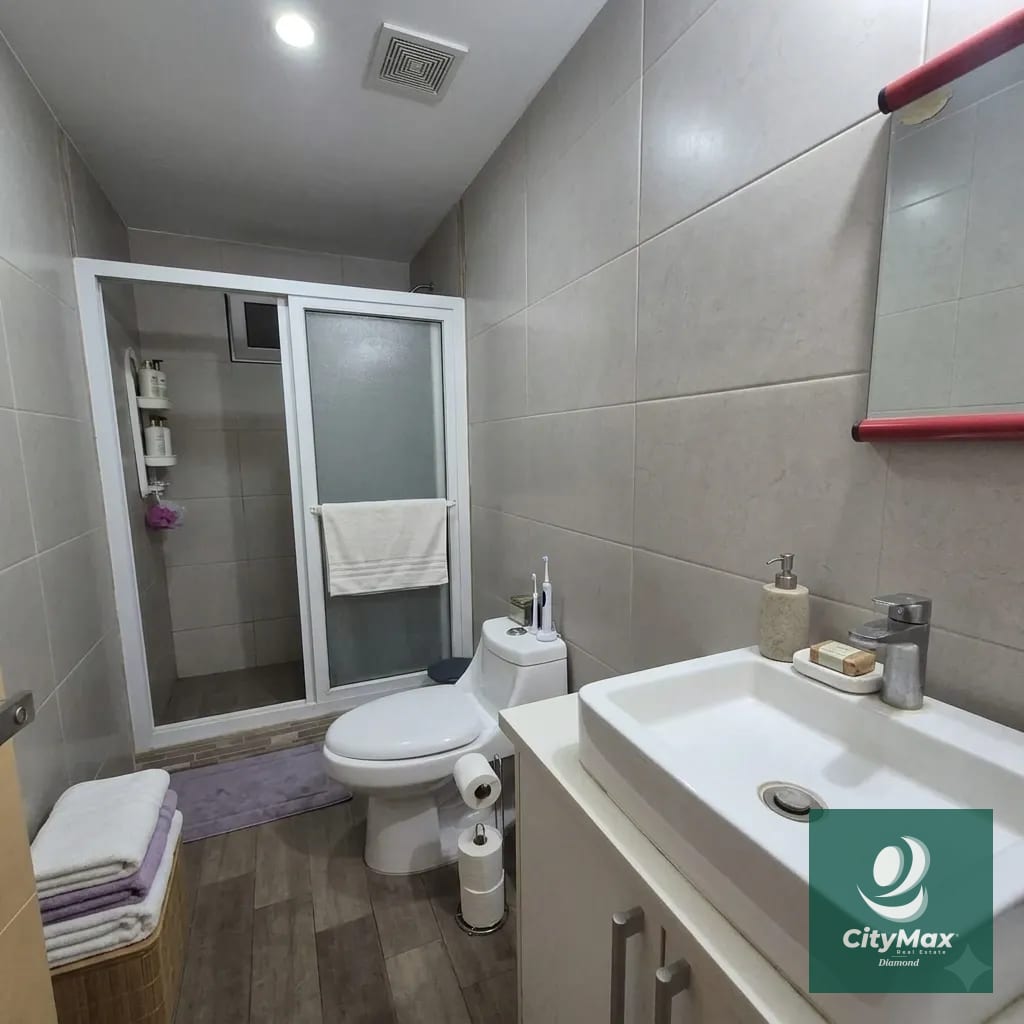 Apartamento en venta en zona 10 — Apartamento en Venta en Zona 10, Guatemala, Ciudad — foto 4 de 12