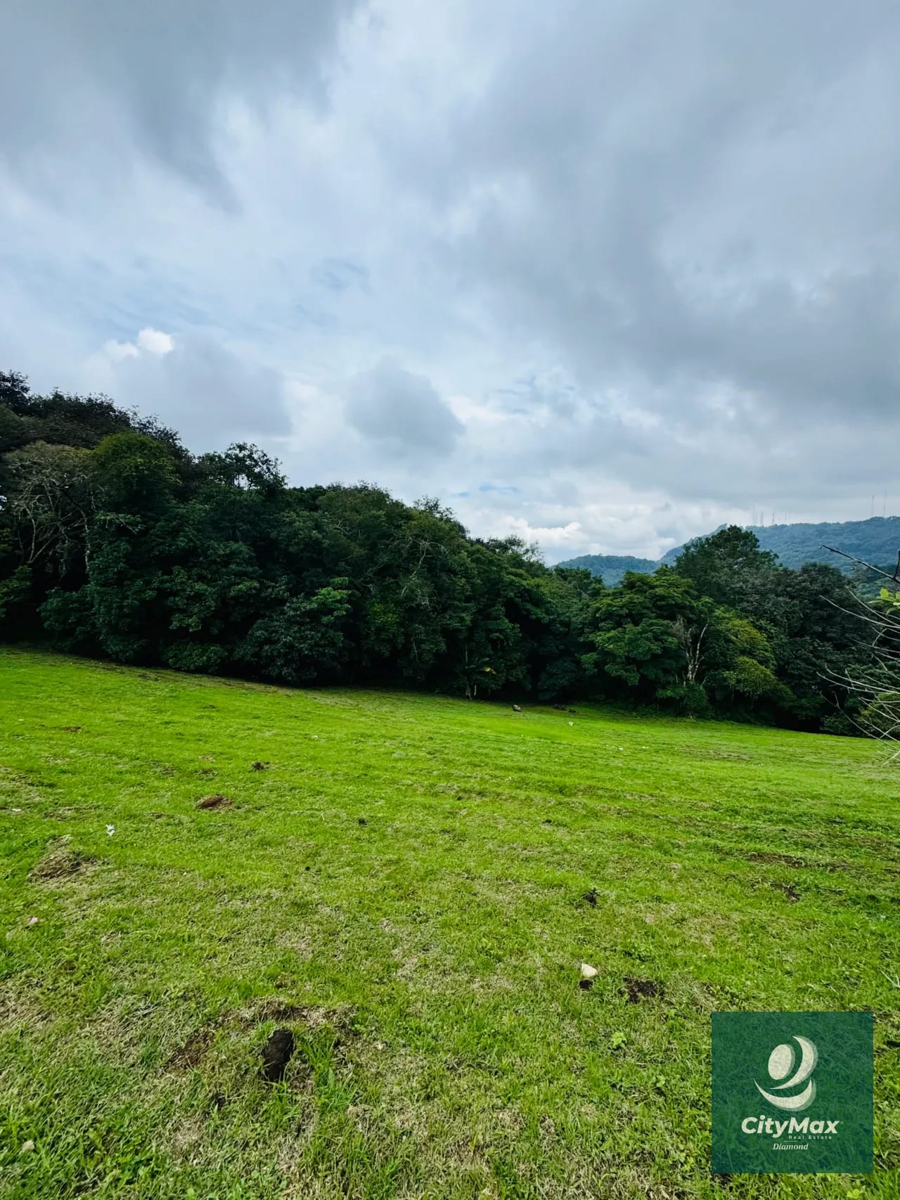 Terreno en Venta en Santiago Sacatepéquez — Terreno en Venta en Santiago Sacatepéquez, Sacatepéquez — foto 2 de 10