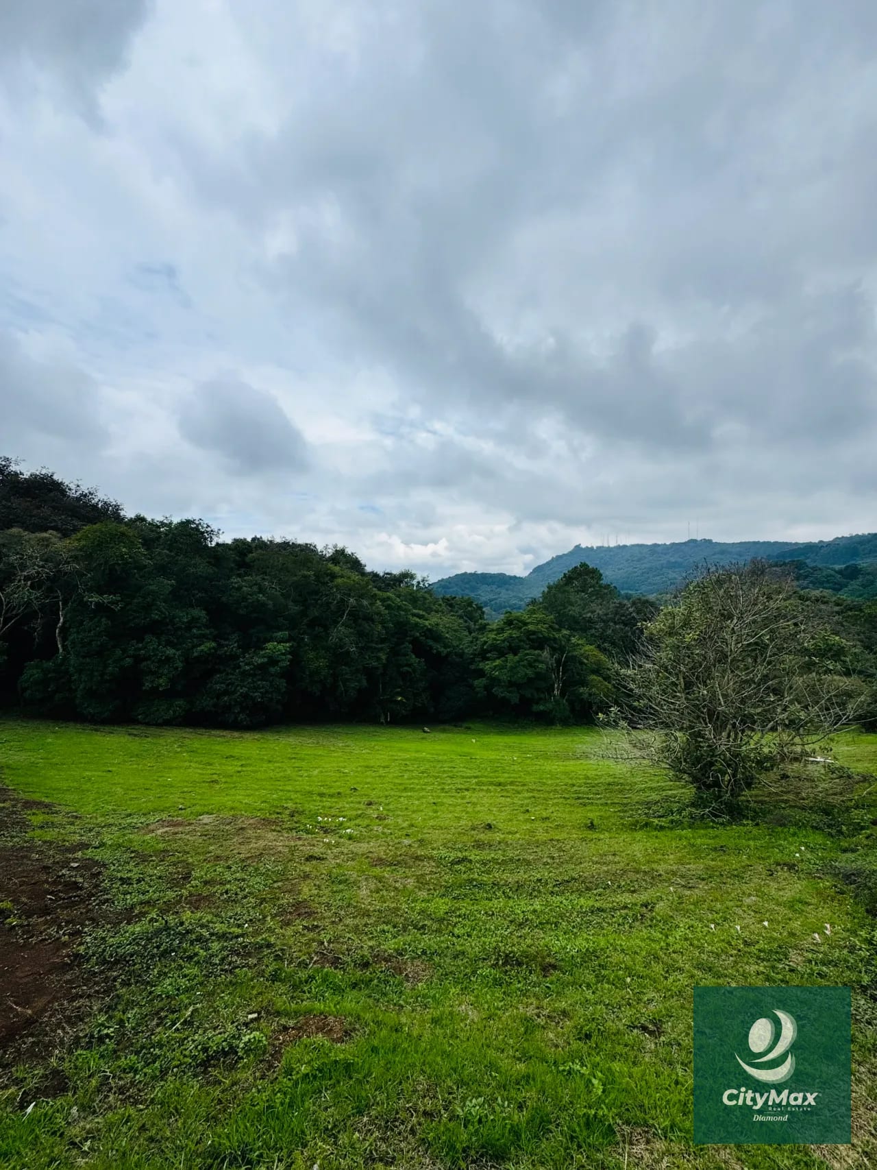 Terreno en Venta en Santiago Sacatepéquez — Terreno en Venta en Santiago Sacatepéquez, Sacatepéquez — foto 3 de 10