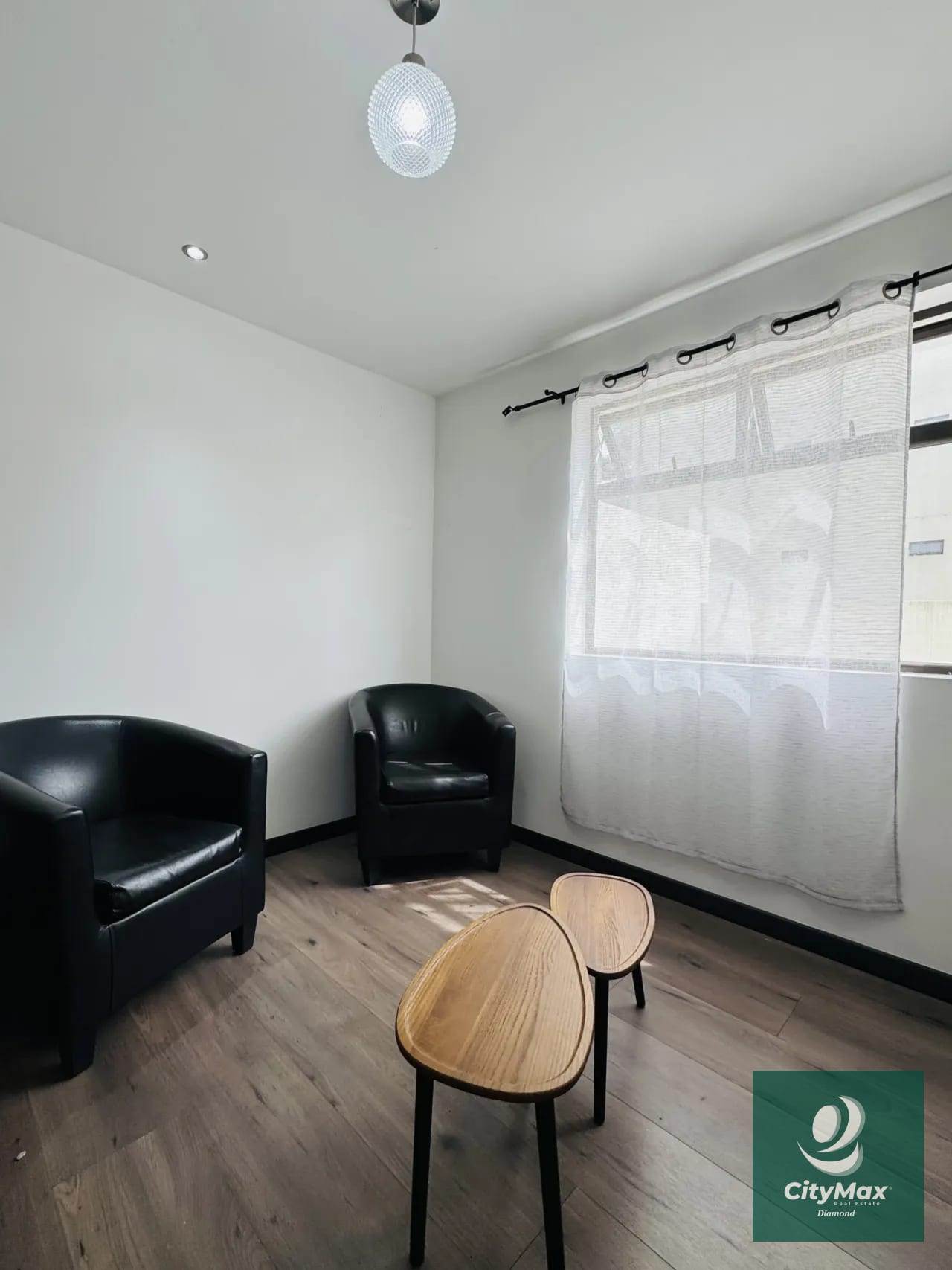 Apartamento Amueblado en Renta en Di Fiori Zona 7 Guatemala — Apartamento en Alquiler en Di Fiori, Zona 7, Guatemala, Ciudad — foto 4 de 13
