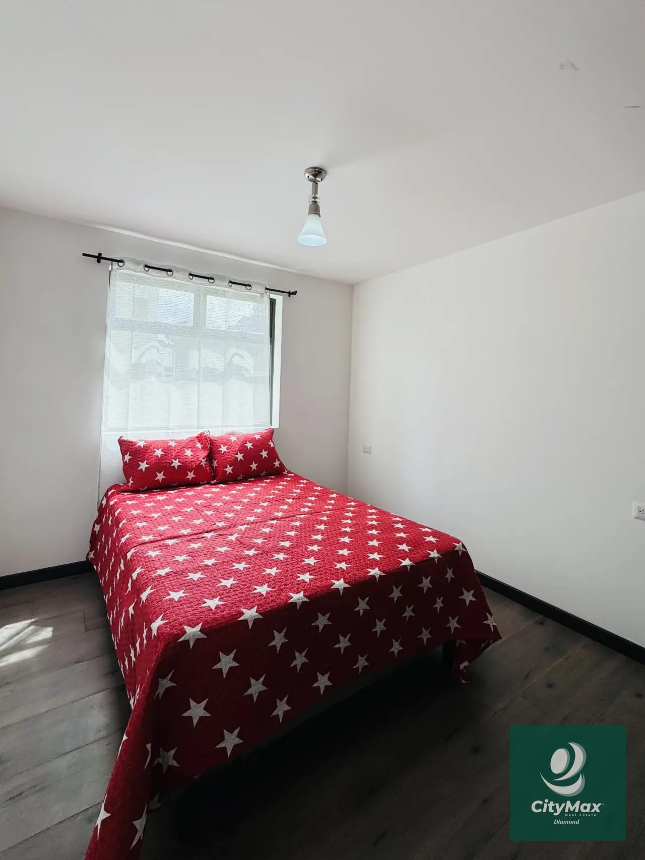 Apartamento Amueblado en Renta en Di Fiori Zona 7 Guatemala — Apartamento en Alquiler en Di Fiori, Zona 7, Guatemala, Ciudad — foto 7 de 13
