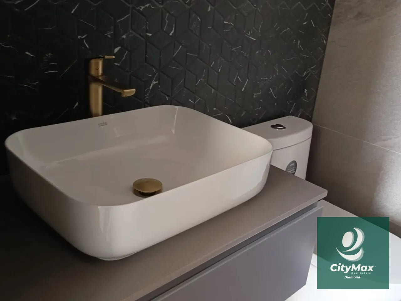 Apartamento en Venta en Edificio Atarah Zona 10 Ciudad de Guatemala — Apartamento en Venta en Atarah, Zona 10, Guatemala, Ciudad — foto 3 de 16