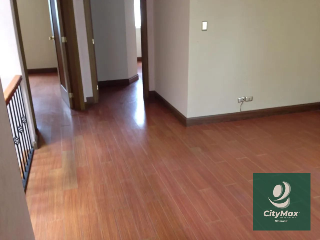 Casa dentro de condominio residencial en Carretera al Salvador km. 19 Condado Filadelfia — Casa en Venta en Fraijanes, Carretera a El Salvador, Guatemala, Ciudad — foto 15 de 17
