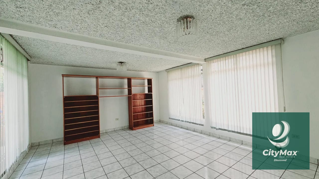 Casa para oficina a puerta cerrada en Avenida Petapa Zona 12 — Casa en Alquiler en Avenida Petapa, Zona 12, Guatemala, Ciudad — foto 6 de 13