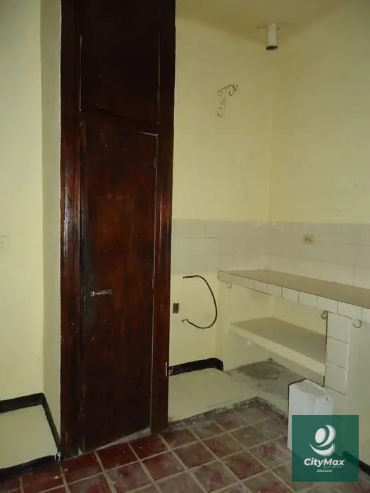 Casa para uso Comercial en Renta en Zona 5 Ciudad de Guatemala — Casa en Alquiler en Zona 5, Guatemala, Ciudad — foto 9 de 17