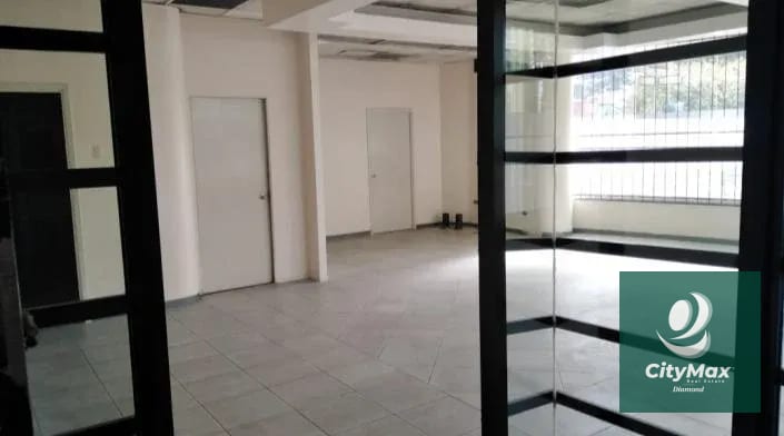 Local Comercial en Venta Avenida Petapa Zona 12 — Local en Venta en Zona 12, Guatemala, Ciudad — foto 3 de 7