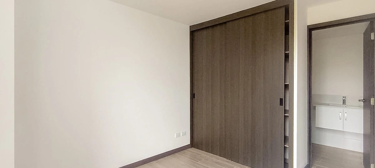 Apto. en renta zona 16 — Apartamento en Alquiler en Hacienda Real, Zona 16, Guatemala, Ciudad — foto 5 de 11